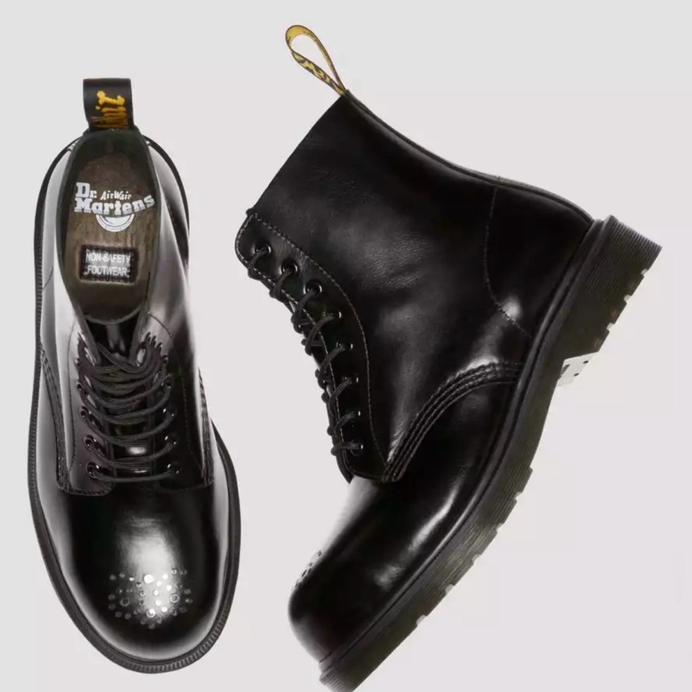 Women's Dr. Martens Black Pascal St Brogue Lace Up Boots Size 8 UK 6 Steel Toe - Picture 2 of 7